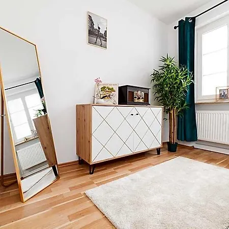 Smart - - Perfect For 6 Guests - - Netflix - Schwebebahn - Free Parking Zone Отель