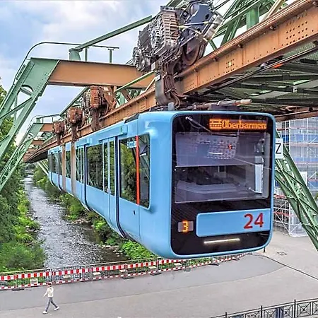 Отель Smart - - Perfect For 6 Guests - - Netflix - Schwebebahn - Free Parking Zone Вупперталь