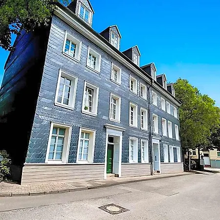Отель Smart - - Perfect For 6 Guests - - Netflix - Schwebebahn - Free Parking Zone