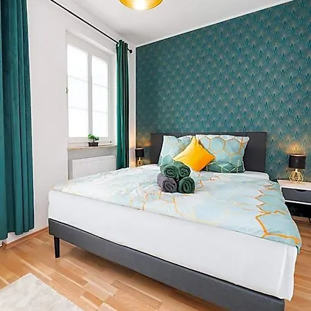 Smart - - Perfect For 6 Guests - - Netflix - Schwebebahn - Free Parking Zone Отель Вупперталь