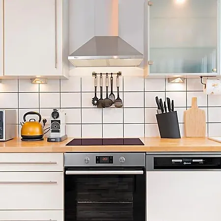 Smart - - Perfect For 6 Guests - - Netflix - Schwebebahn - Free Parking Zone